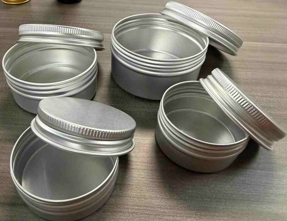 Customized Aluminum Caps for Glass Bottles: A Buyer's Guide
